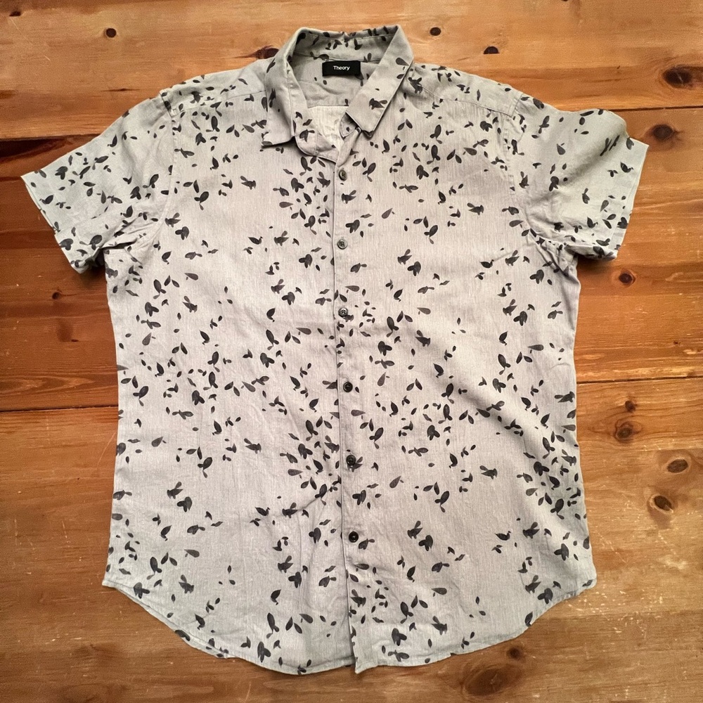 Mens Theory Cotten/Linen Short Sleeve Button Down Shirt size Large.